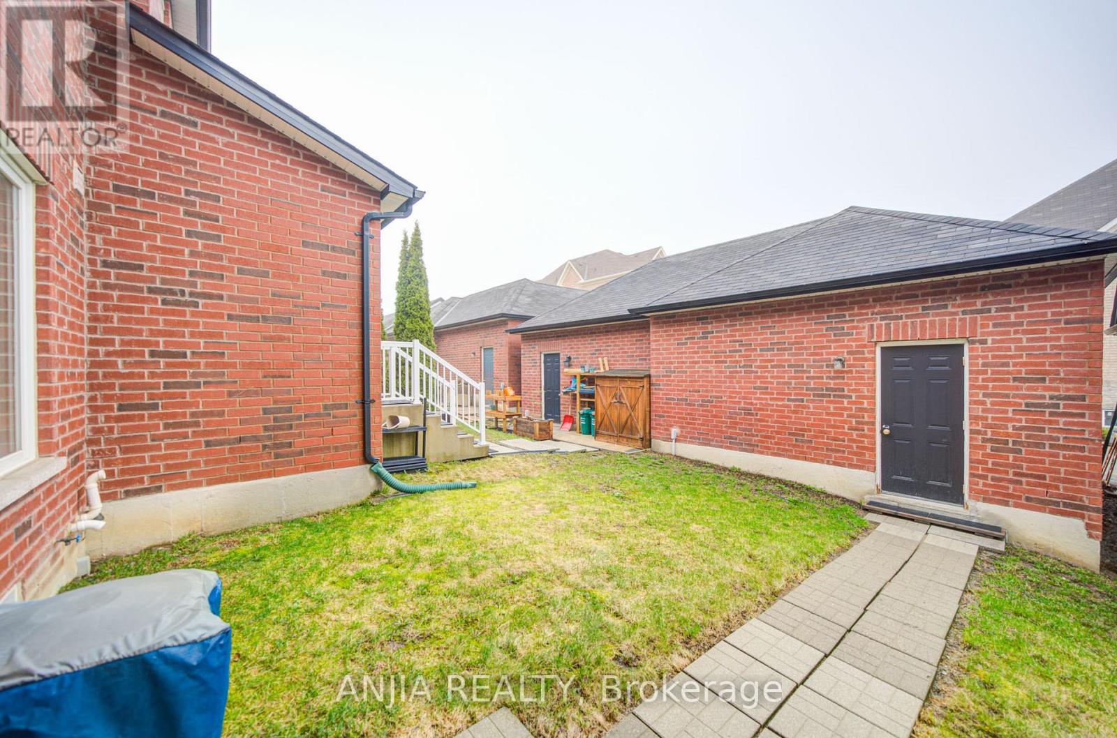 1124 Bur Oak Avenue, Markham, Ontario  L6E 0K9 - Photo 23 - N13006802