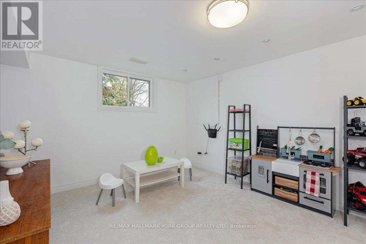 63a Tulip Street, Georgina, Ontario  L4P 1C6 - Photo 20 - N13006844