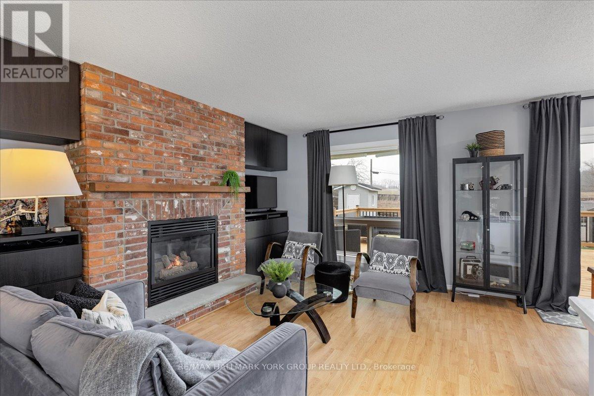 63a Tulip Street, Georgina, Ontario  L4P 1C6 - Photo 4 - N13006844