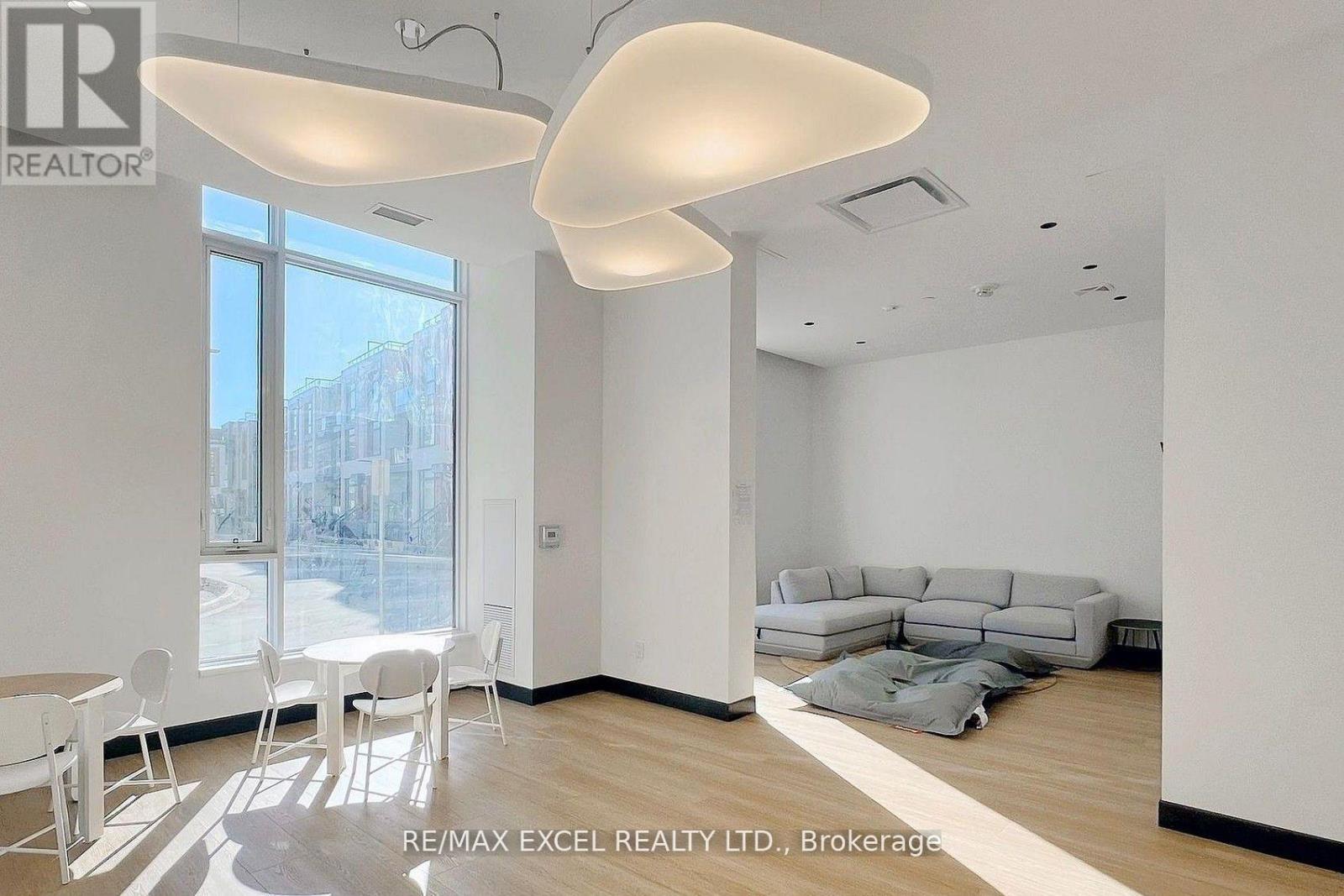 407 - 6 David Eyer Road E, Richmond Hill, Ontario  L4S 0N5 - Photo 25 - N13006882