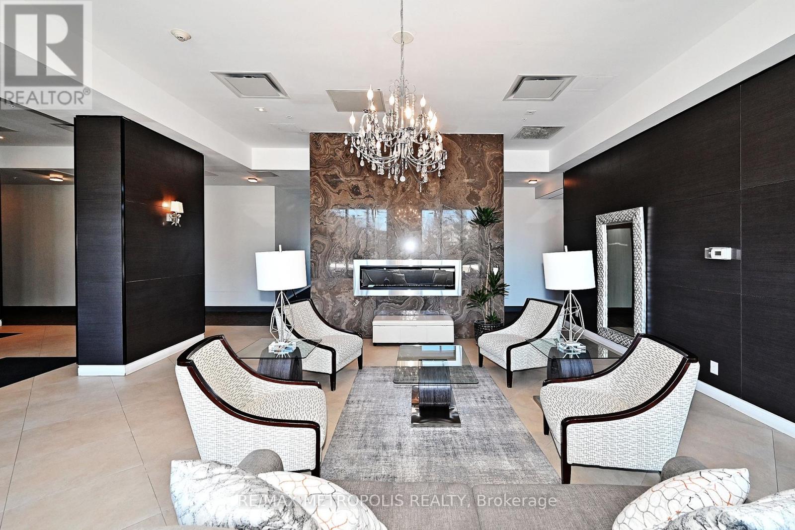 809 - 11611 Yonge Street, Richmond Hill, Ontario  L4E 1G2 - Photo 4 - N13006888