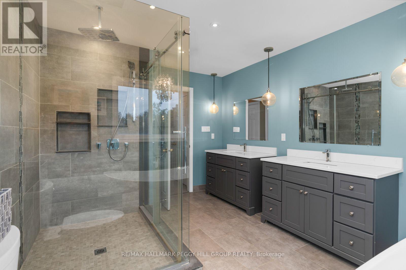 44 Birkhall Place, Barrie, Ontario  L4N 0K5 - Photo 13 - S13006856