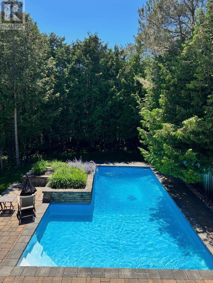 44 Birkhall Place, Barrie, Ontario  L4N 0K5 - Photo 2 - S13006856