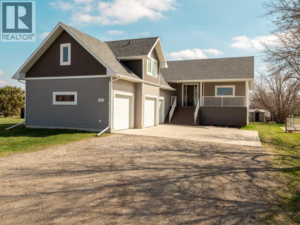 510 4 Street, Stirling, Alberta  T0K 2E0 - Photo 2 - A2301812