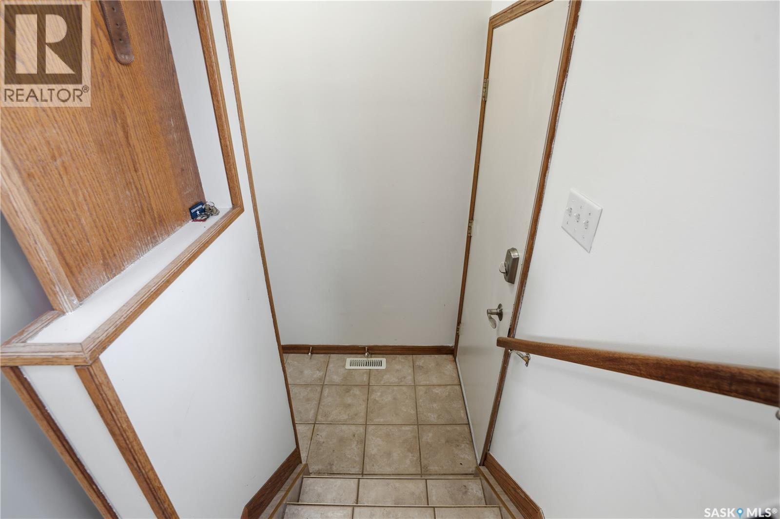 122 Forrester Road, Saskatoon, Saskatchewan  S7M 4G3 - Photo 14 - SK033011