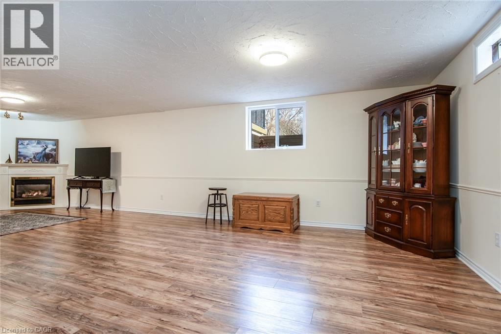 161 Fifth Avenue, Kitchener, Ontario  N2C 1P6 - Photo 40 - 40816374