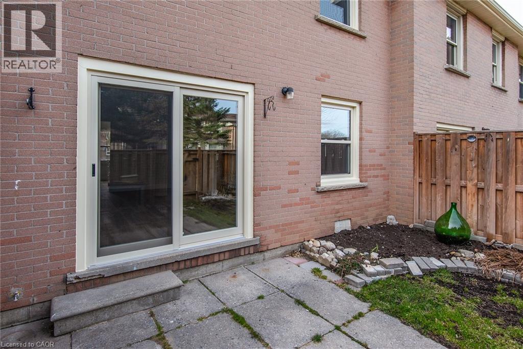 27 Queenston Drive, Kitchener, Ontario  N2B 2T8 - Photo 34 - 40816751