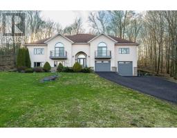 27 COLLINS DRIVE, Frontenac, Ontario