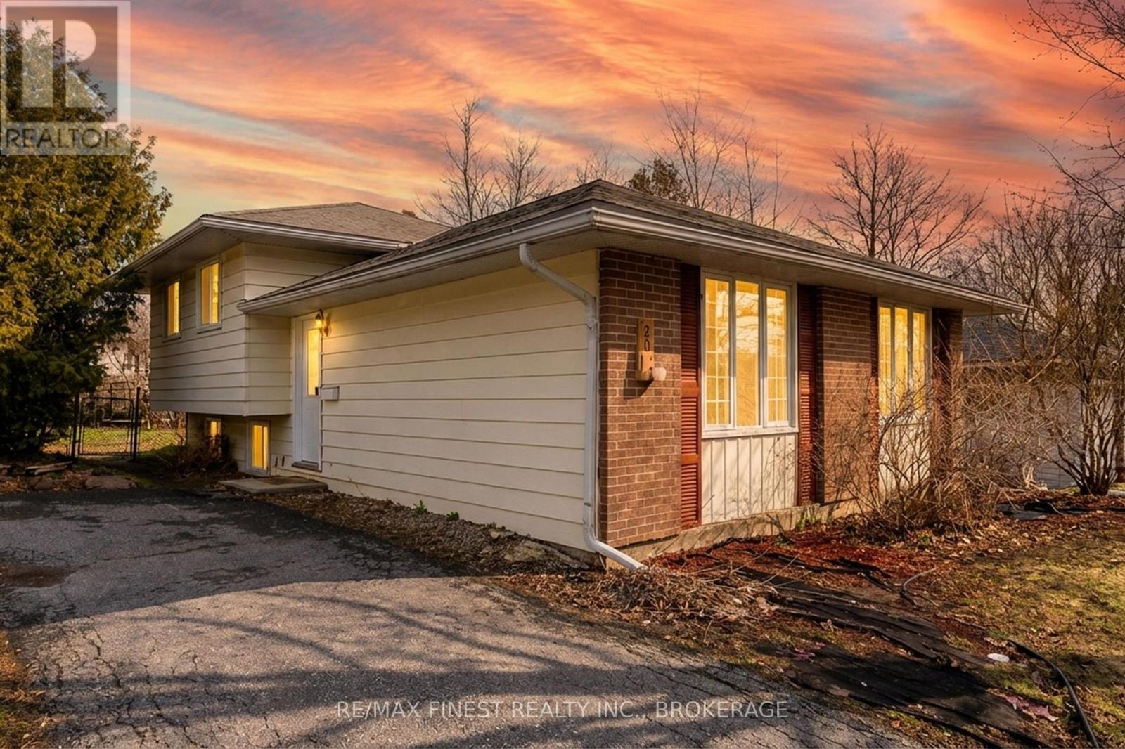 $499,900.0020 Foster Street, Kingston, Ontario