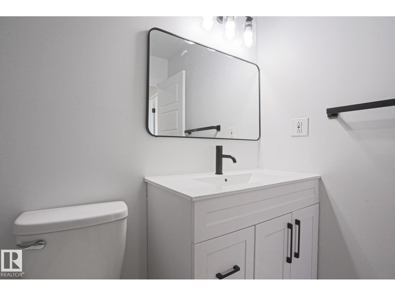 32 Habitat Cr Nw, Edmonton, Alberta  T5A 2X7 - Photo 14 - E4482576