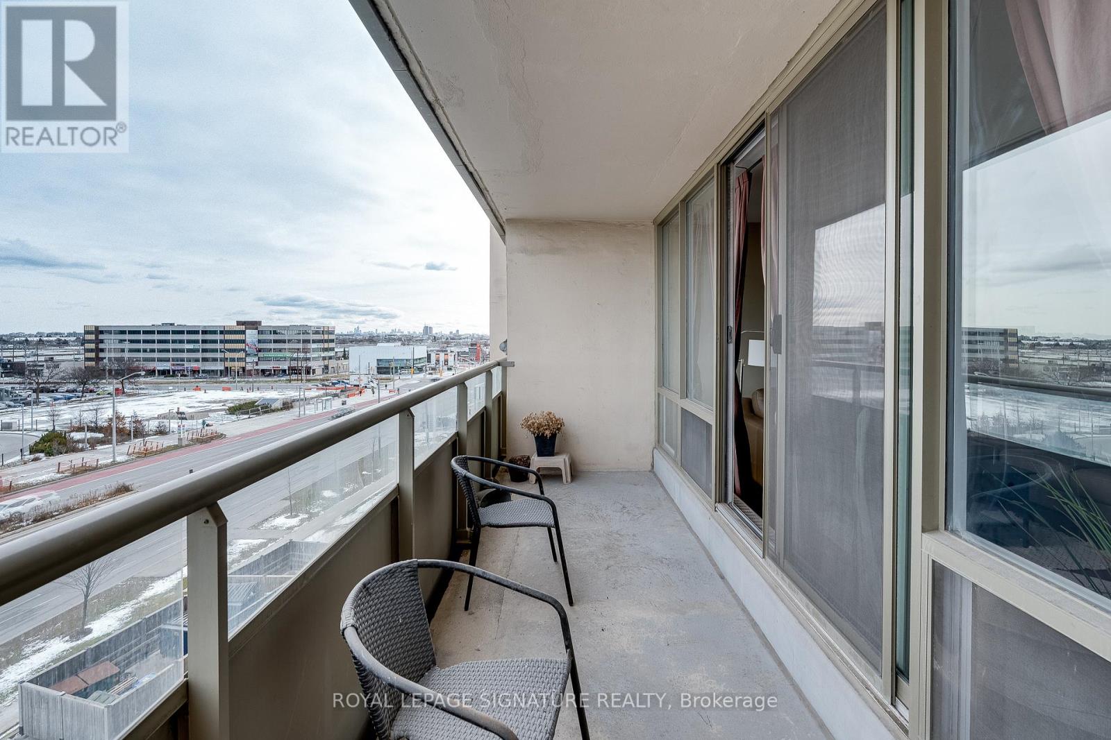 611 - 1 Four Winds Drive, Toronto, Ontario  M3J 2T1 - Photo 5 - W13006754