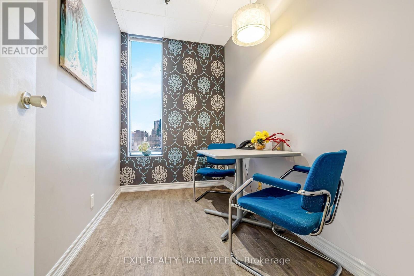 134 Queen Street E, Brampton, Ontario  L6V 1B2 - Photo 12 - W13006760