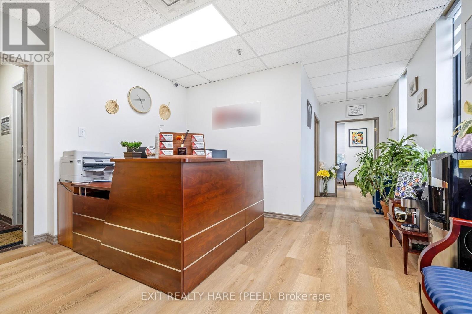 134 Queen Street E, Brampton, Ontario  L6V 1B2 - Photo 15 - W13006760