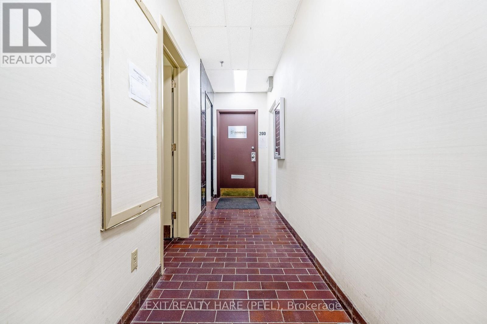 134 Queen Street E, Brampton, Ontario  L6V 1B2 - Photo 25 - W13006760