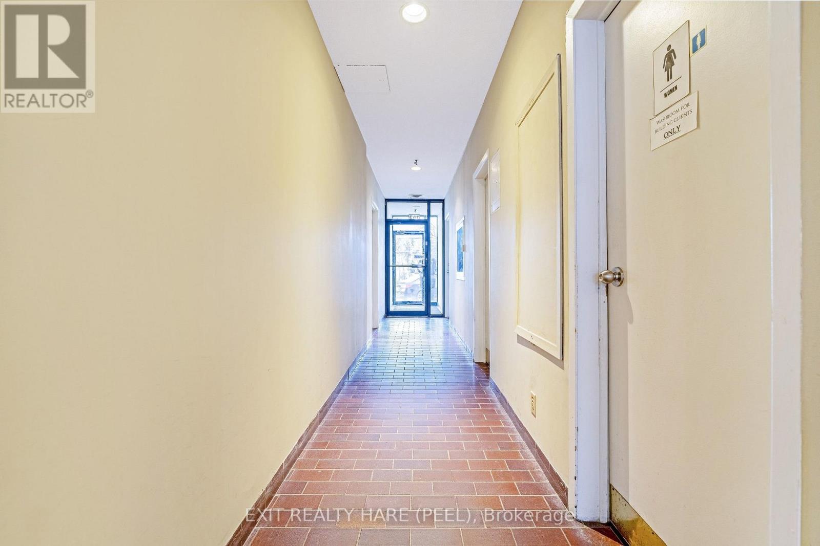 134 Queen Street E, Brampton, Ontario  L6V 1B2 - Photo 39 - W13006760