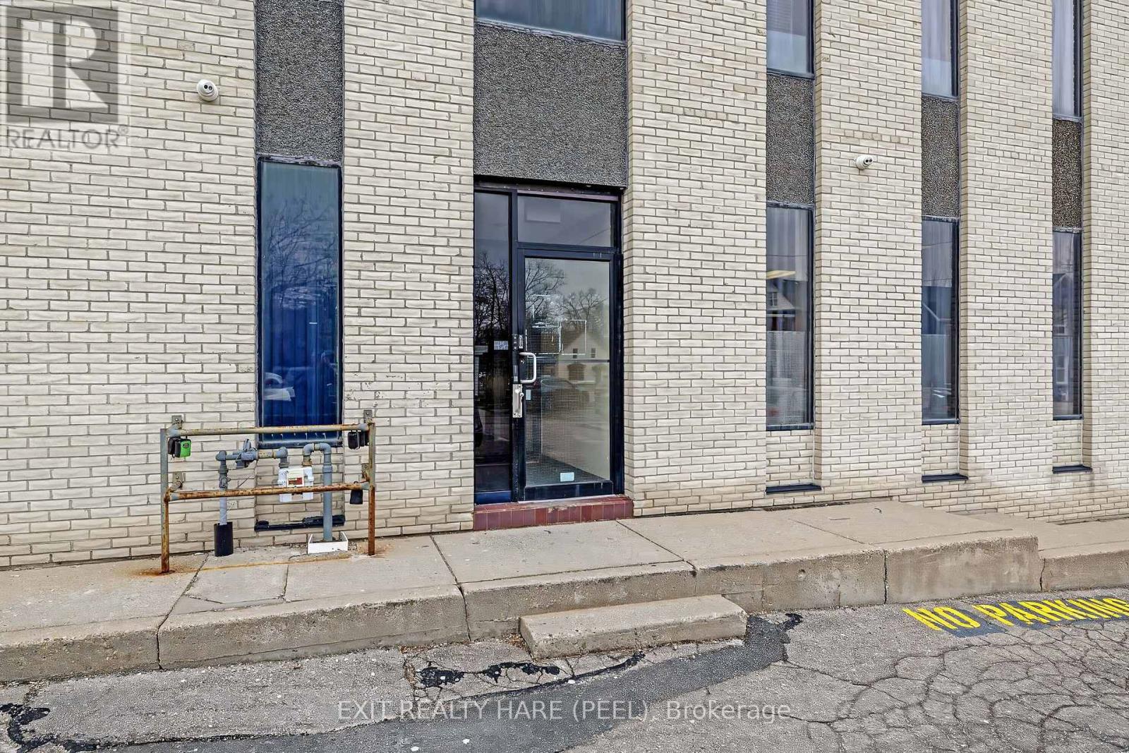 134 Queen Street E, Brampton, Ontario  L6V 1B2 - Photo 42 - W13006760