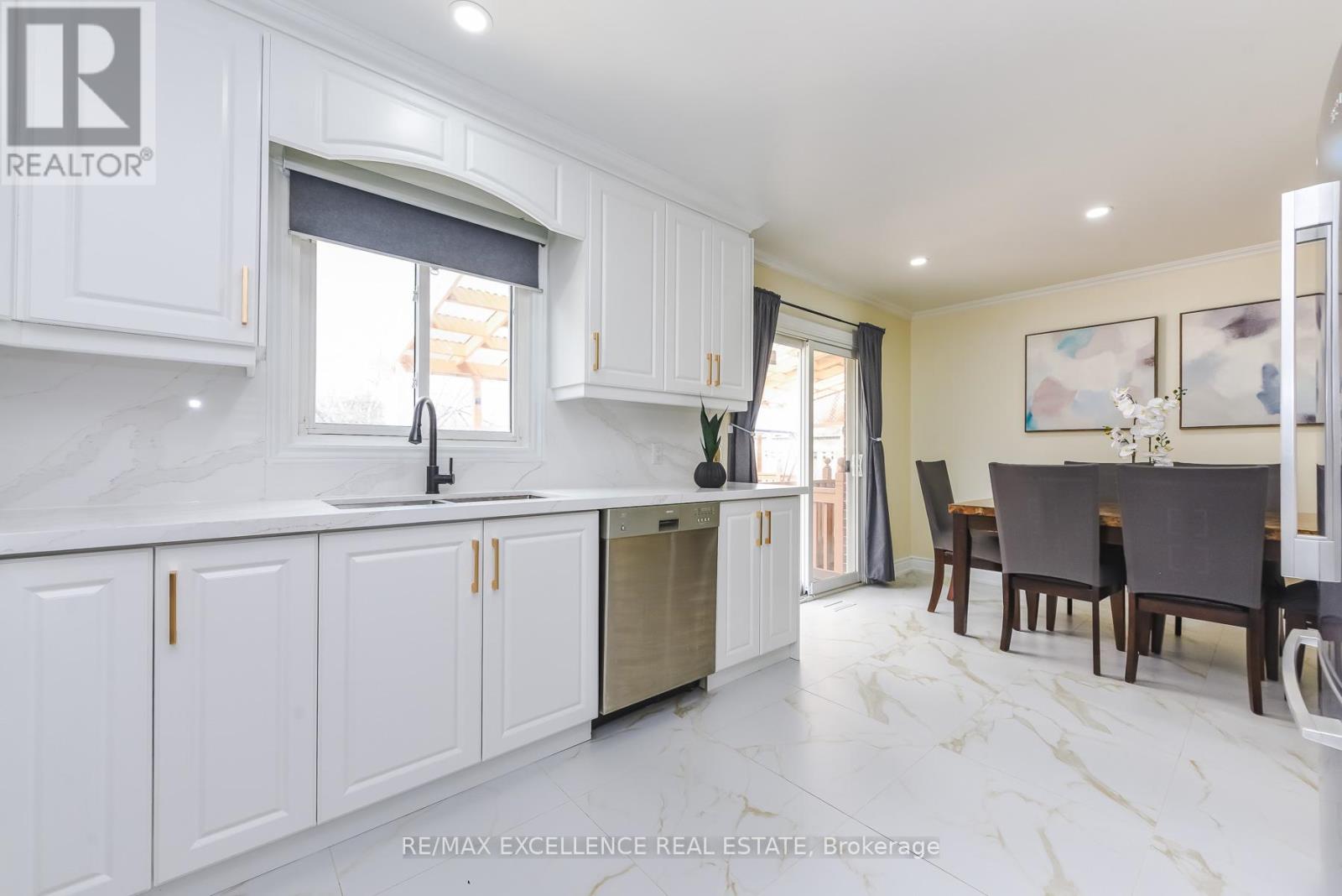 89 Castlehill Road, Brampton, Ontario  L6X 4C3 - Photo 18 - W13006770