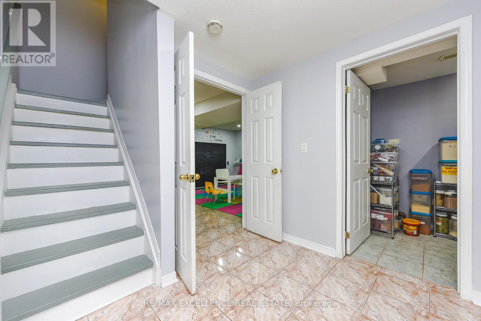 89 Castlehill Road, Brampton, Ontario  L6X 4C3 - Photo 38 - W13006770