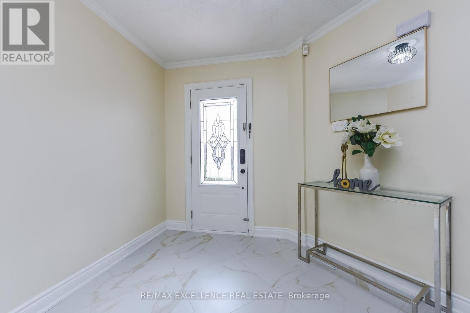 89 Castlehill Road, Brampton, Ontario  L6X 4C3 - Photo 5 - W13006770