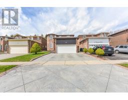 89 CASTLEHILL ROAD, Brampton, Ontario