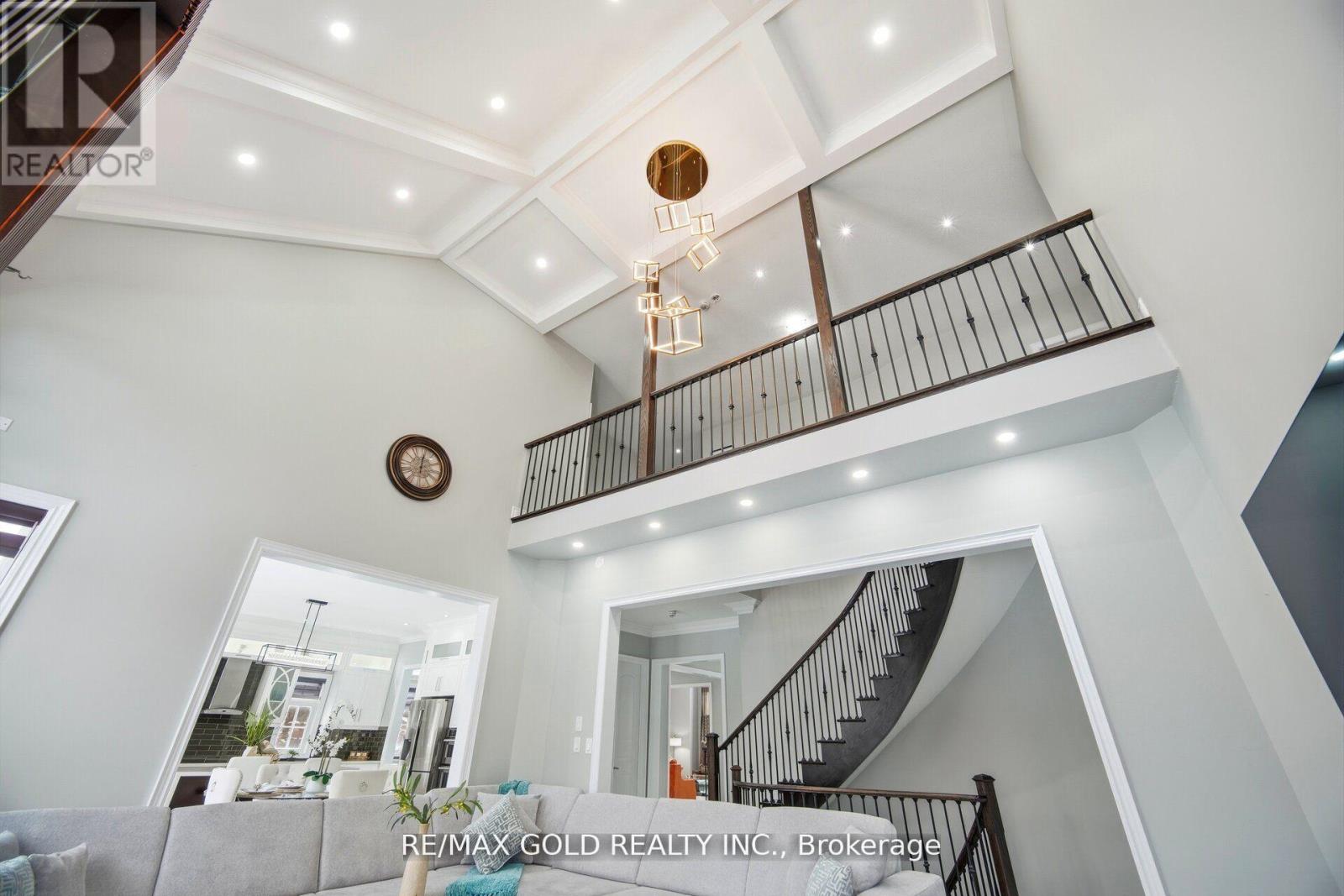 6 Hagerman Road, Brampton, Ontario  L6P 4C1 - Photo 13 - W13006848