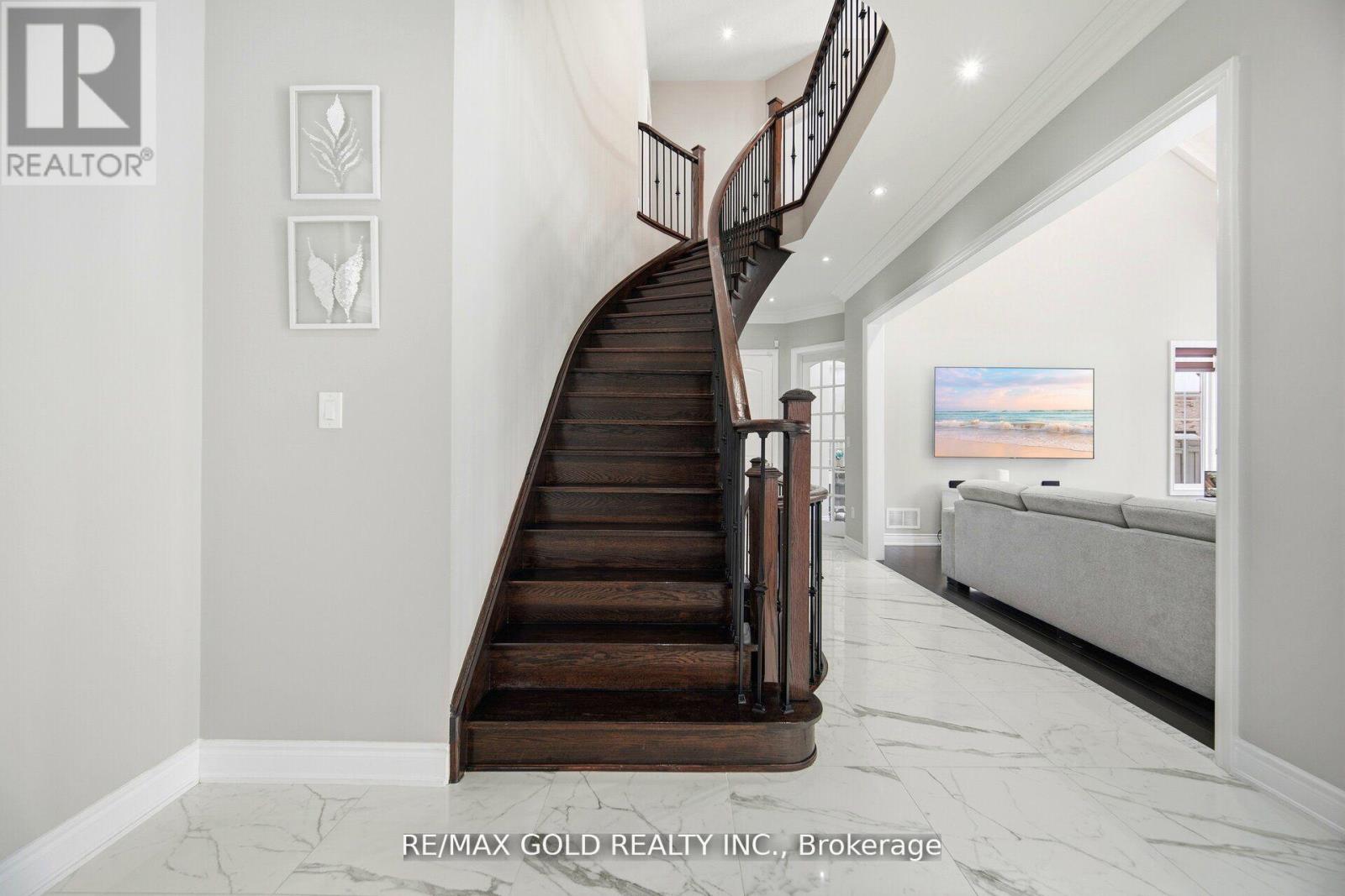 6 Hagerman Road, Brampton, Ontario  L6P 4C1 - Photo 24 - W13006848