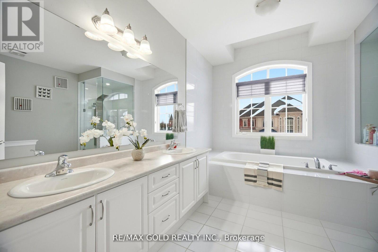 6 Hagerman Road, Brampton, Ontario  L6P 4C1 - Photo 30 - W13006848