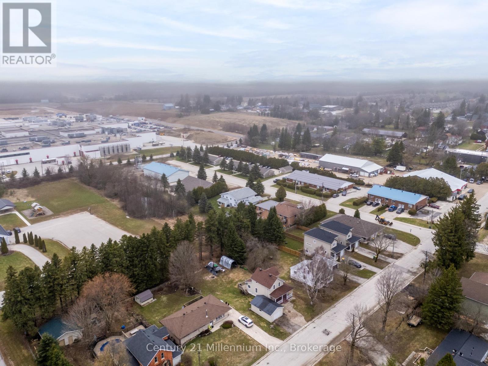 124 Lorne Street, Grey Highlands, Ontario  N0C 1H0 - Photo 37 - X13006406