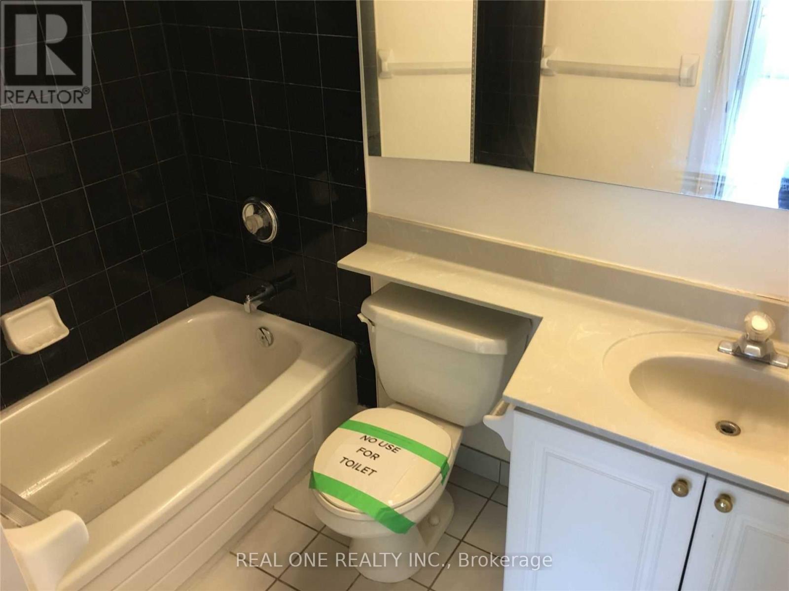 Uph06 - 8 Pemberton Avenue, Toronto, Ontario  M2M 4K8 - Photo 13 - C13004624