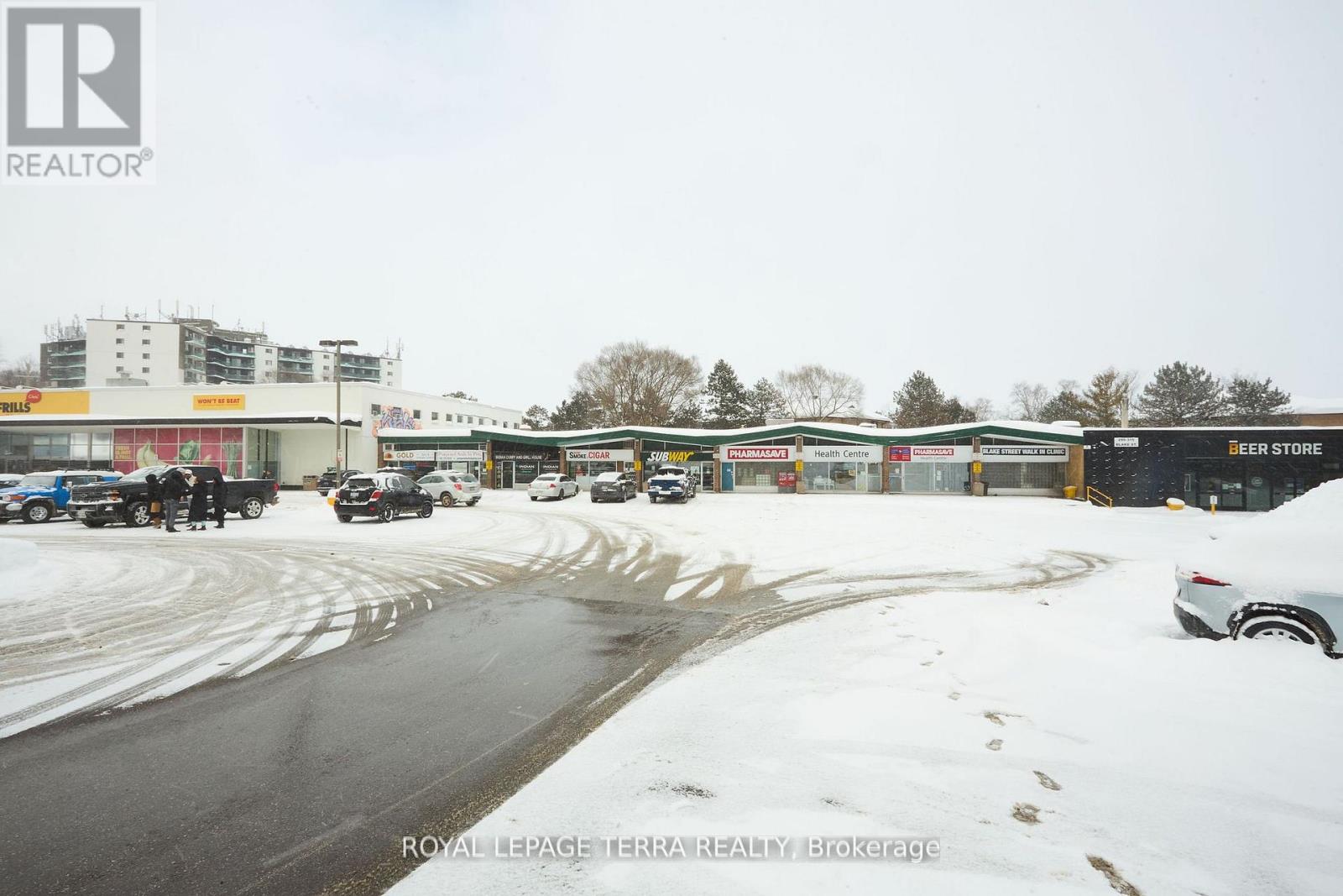 315 Blake Street, Barrie, Ontario  L4M 1K7 - Photo 13 - S13006002