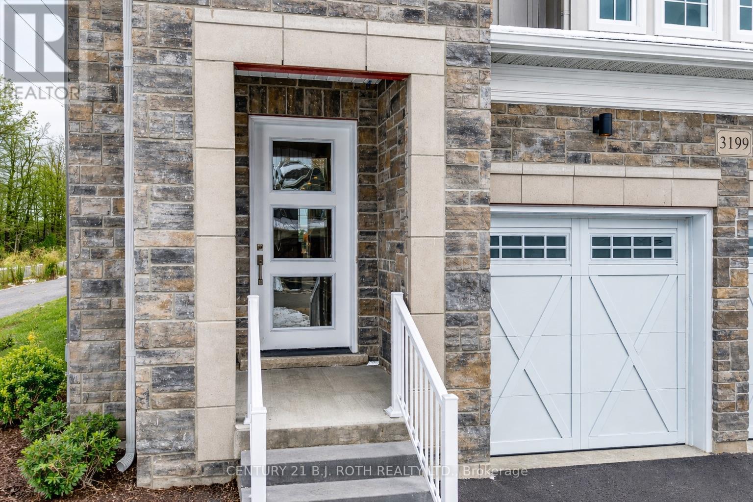 3199 Orion Boulevard, Orillia, Ontario  L3V 8M6 - Photo 2 - S12844038