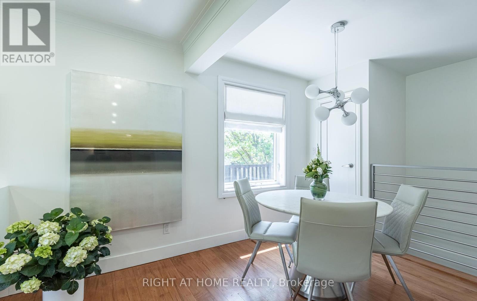 562 Weir Avenue, Oakville (Wo West), Ontario  L6L 4X4 - Photo 12 - W13006830