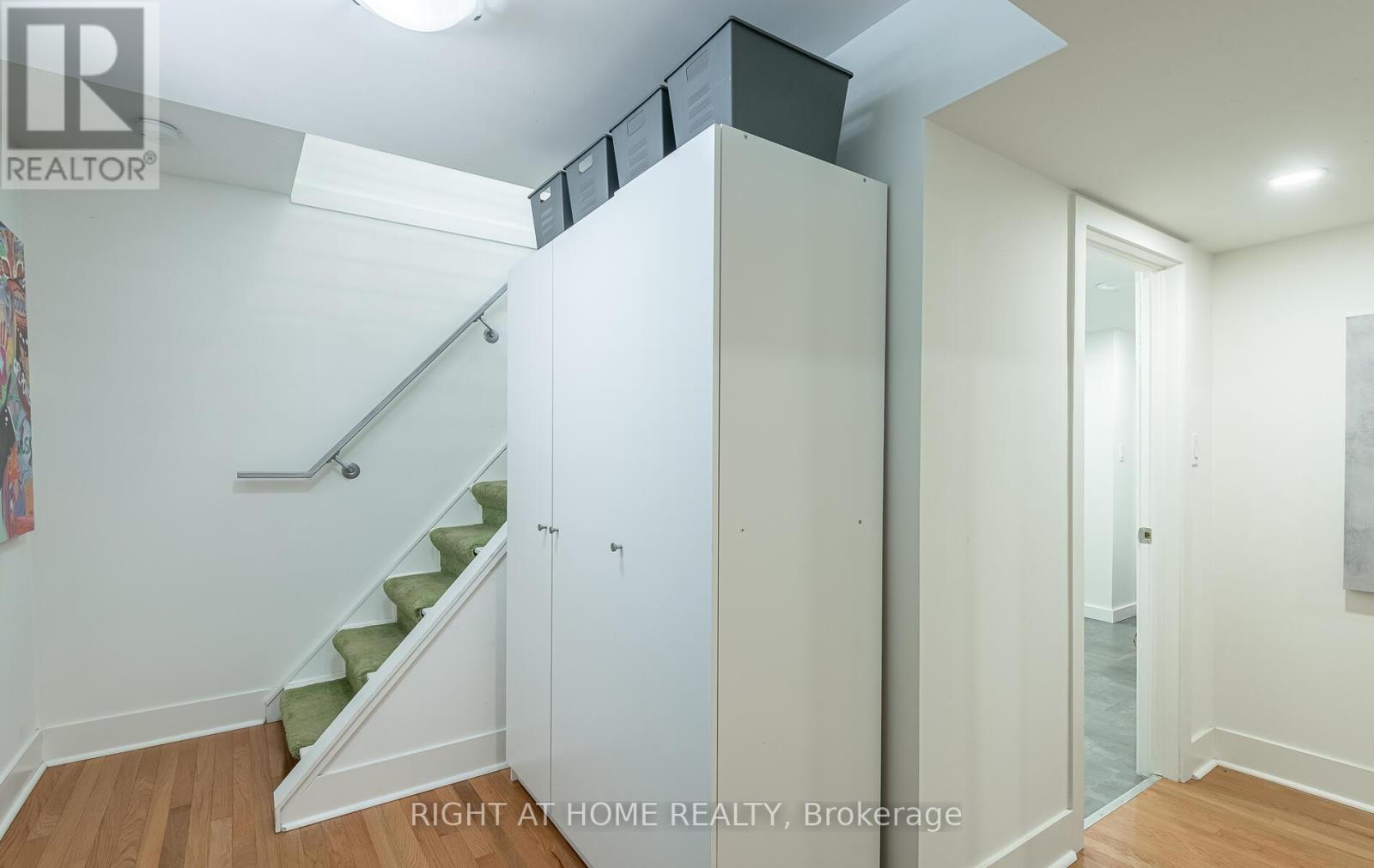 562 Weir Avenue, Oakville (Wo West), Ontario  L6L 4X4 - Photo 27 - W13006830