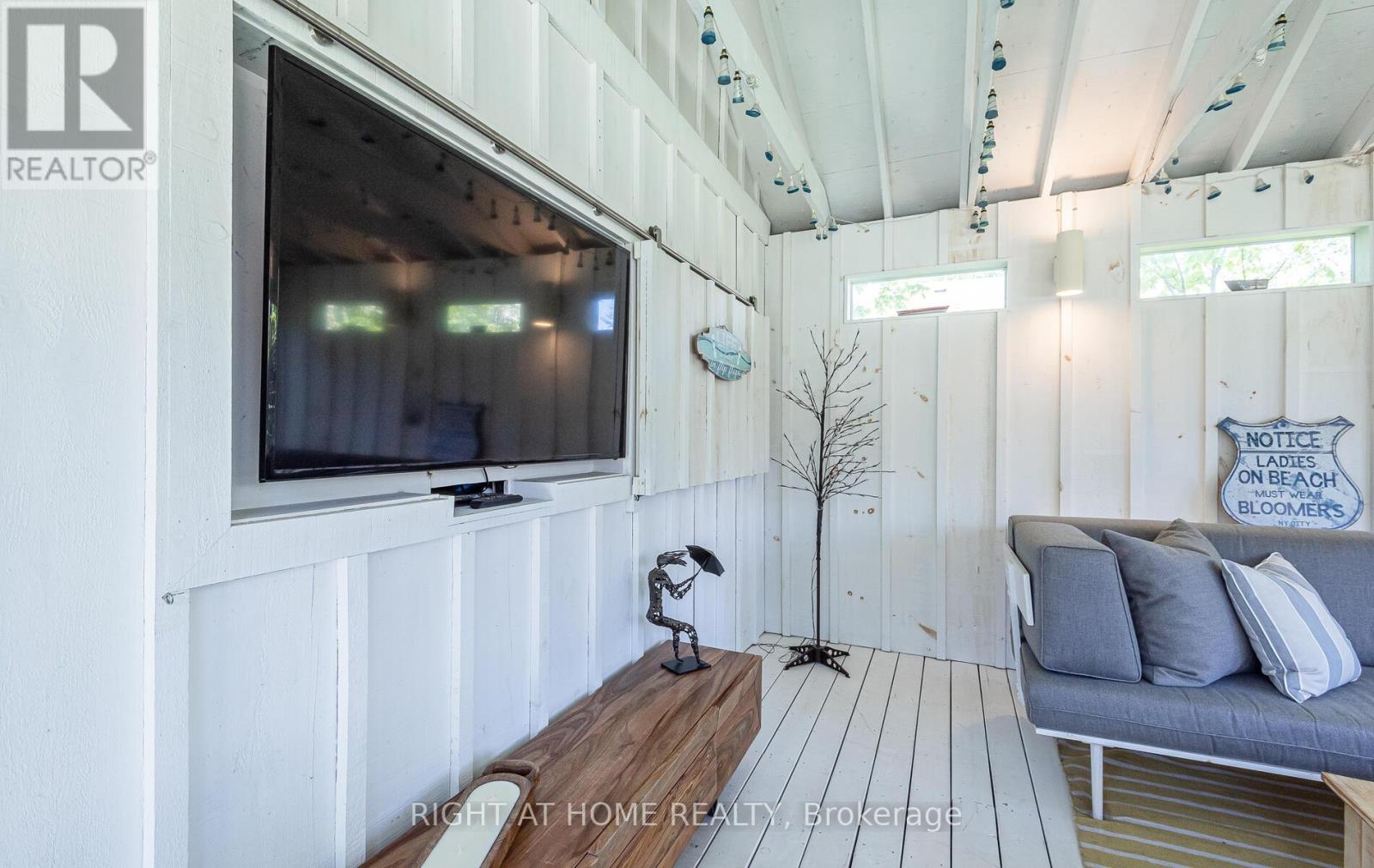 562 Weir Avenue, Oakville (Wo West), Ontario  L6L 4X4 - Photo 45 - W13006830