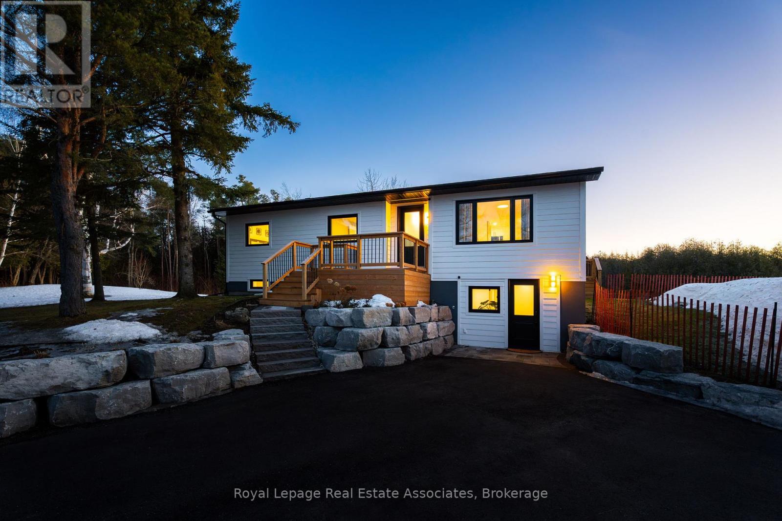 475352 COUNTY ROAD 11, Amaranth, Ontario