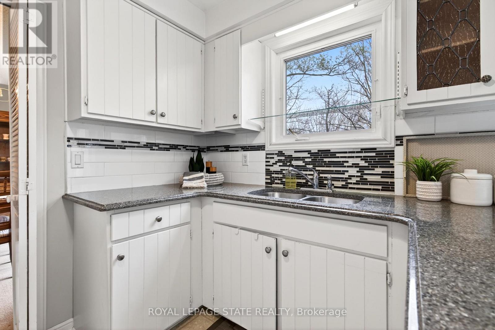 103 Turnbull Road, Hamilton, Ontario  L9H 5R9 - Photo 17 - X13006774