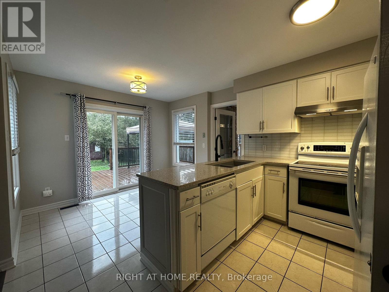 74 Barrydale Crescent, London North, Ontario  N6G 2X4 - Photo 7 - X13006832