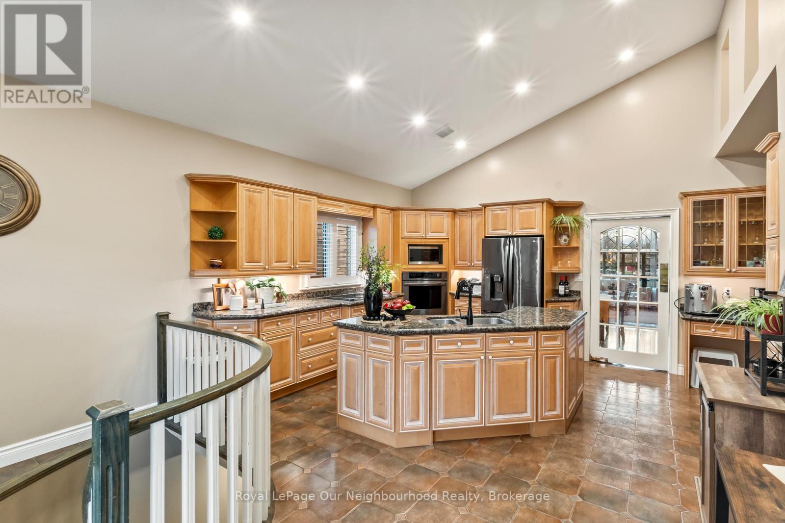 941 Tillison Avenue, Cobourg, Ontario  K9A 5N2 - Photo 12 - X12898998