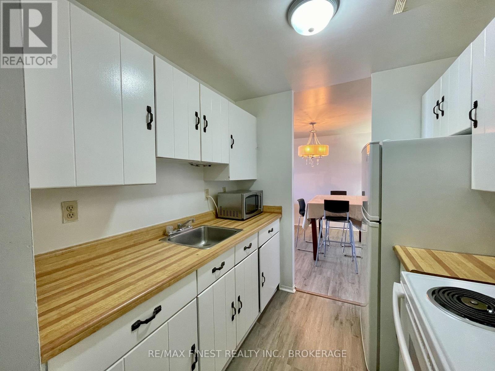 602 - 17 Eldon Hall Place, Kingston, Ontario  K7M 7H5 - Photo 8 - X12700548