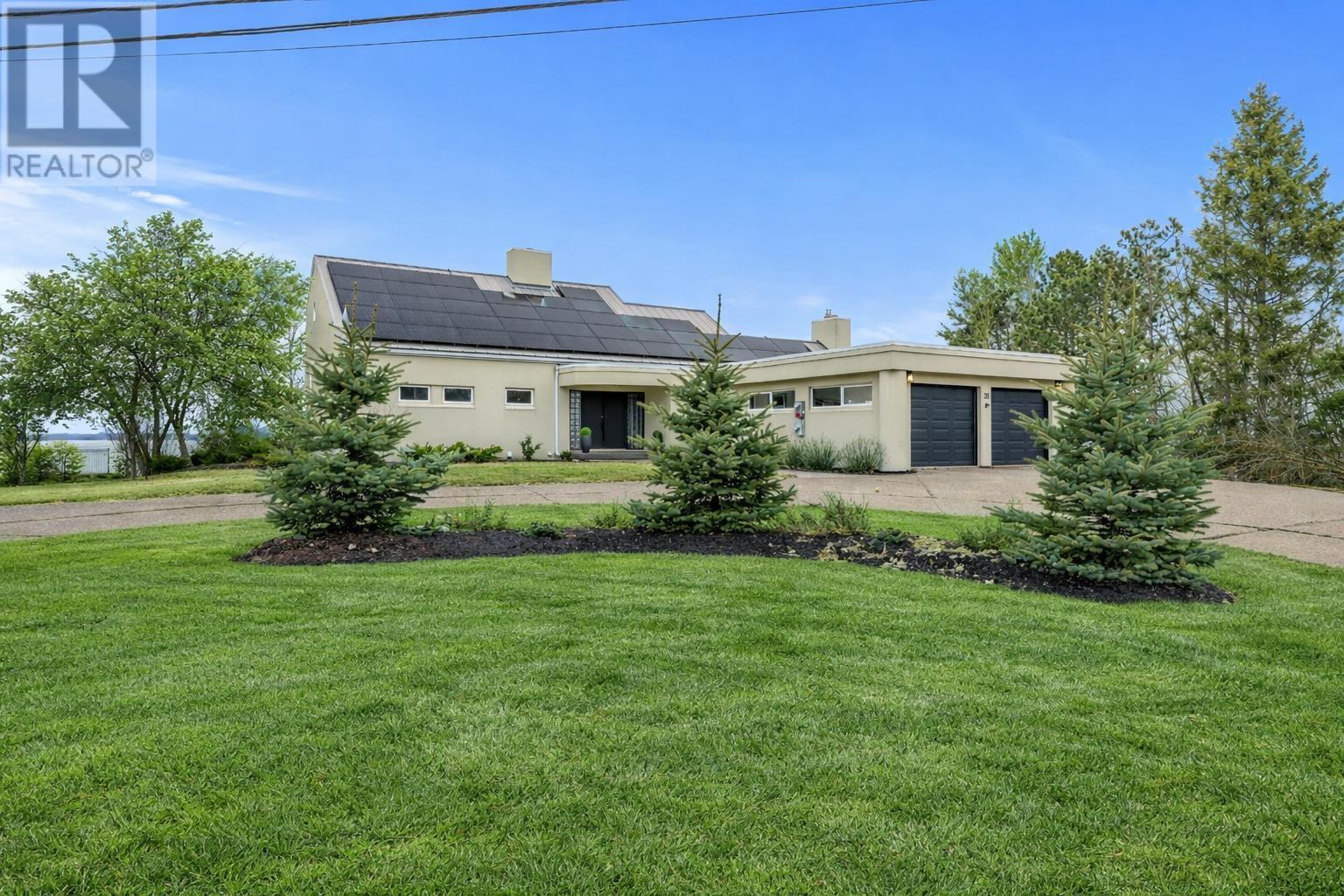 28 Battery Point Drive, Stratford, Prince Edward Island  C1B 2K8 - Photo 2 - 202607630