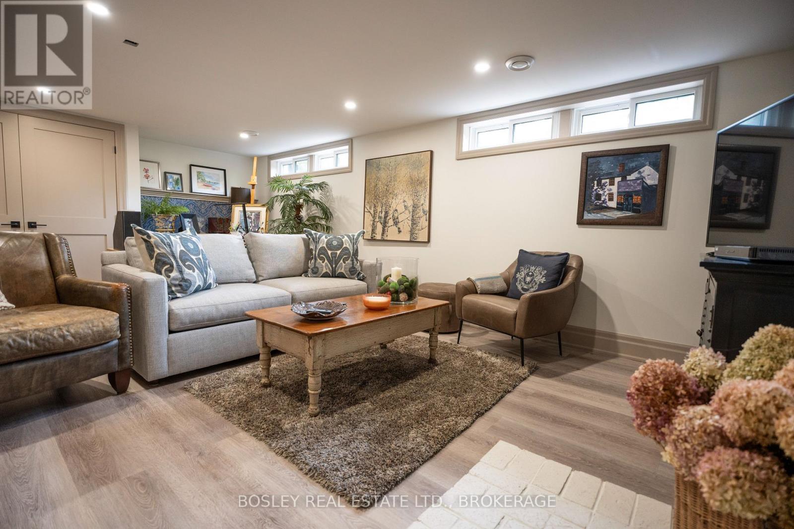 14796 Niagara River Parkway, Niagara-On-The-Lake, Ontario  L0S 1J0 - Photo 24 - X12366602