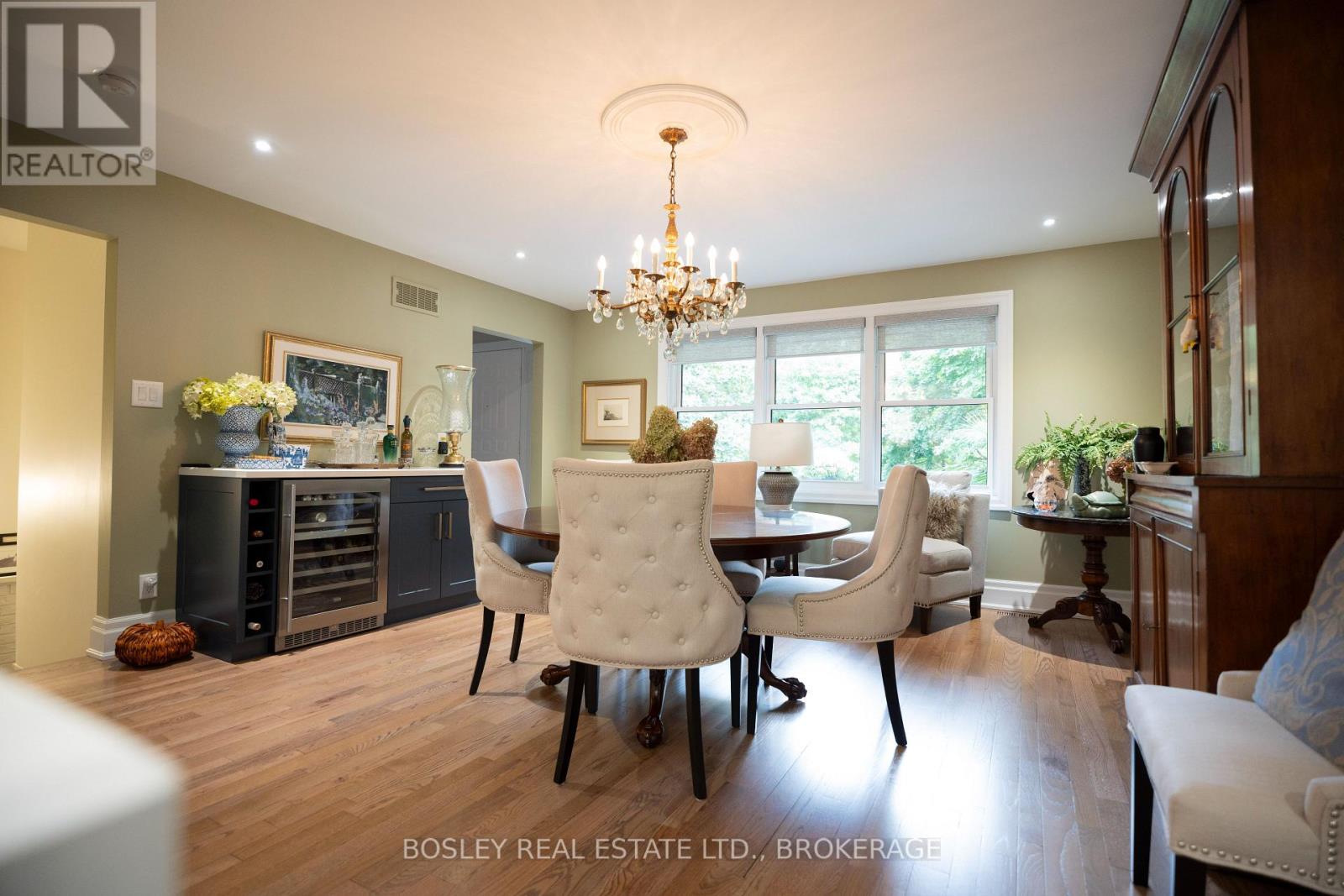 14796 Niagara River Parkway, Niagara-On-The-Lake, Ontario  L0S 1J0 - Photo 8 - X12366602