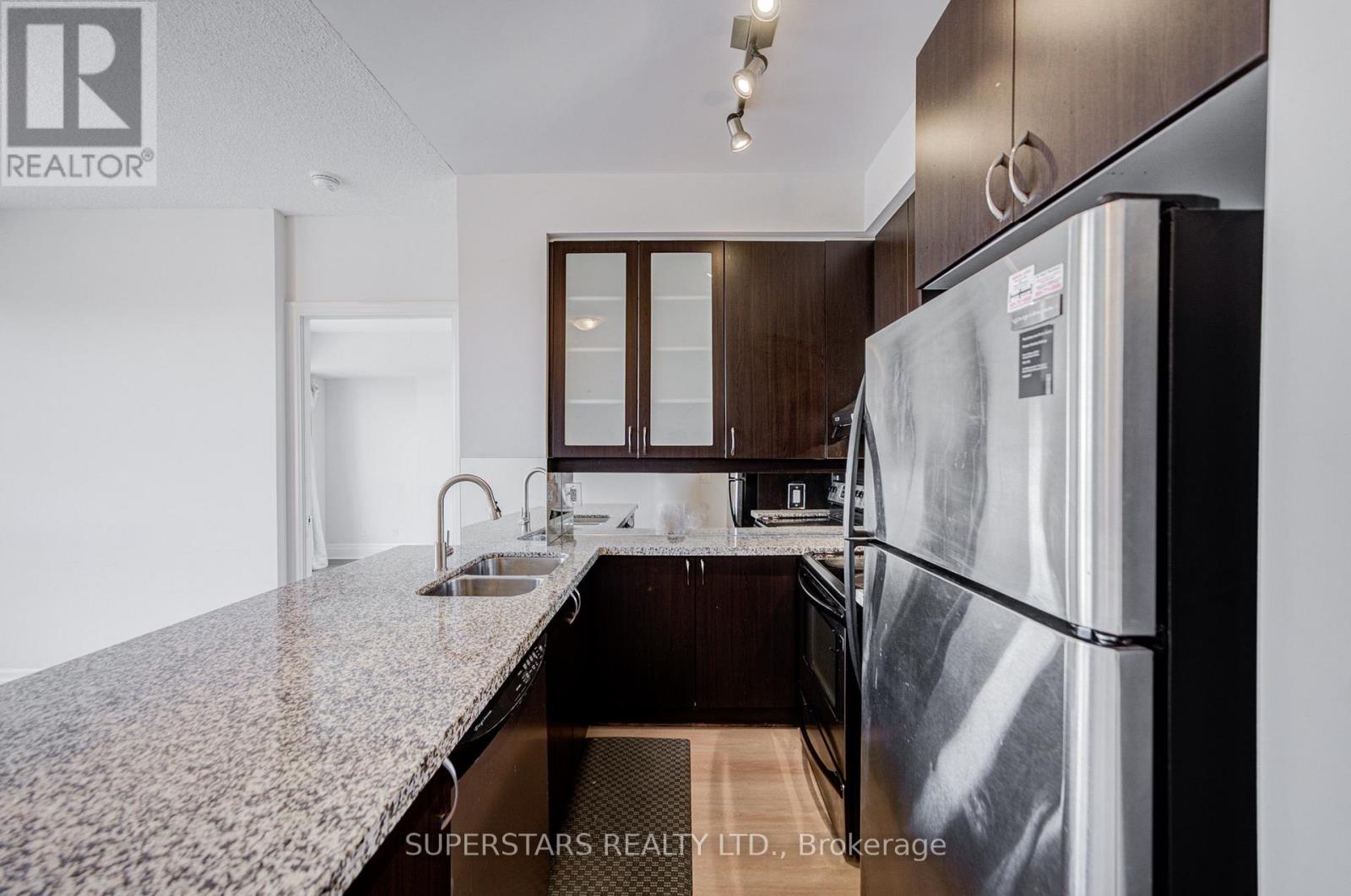 502c - 39 Upper Duke Crescent, Markham, Ontario  L6G 0B8 - Photo 6 - N13006808