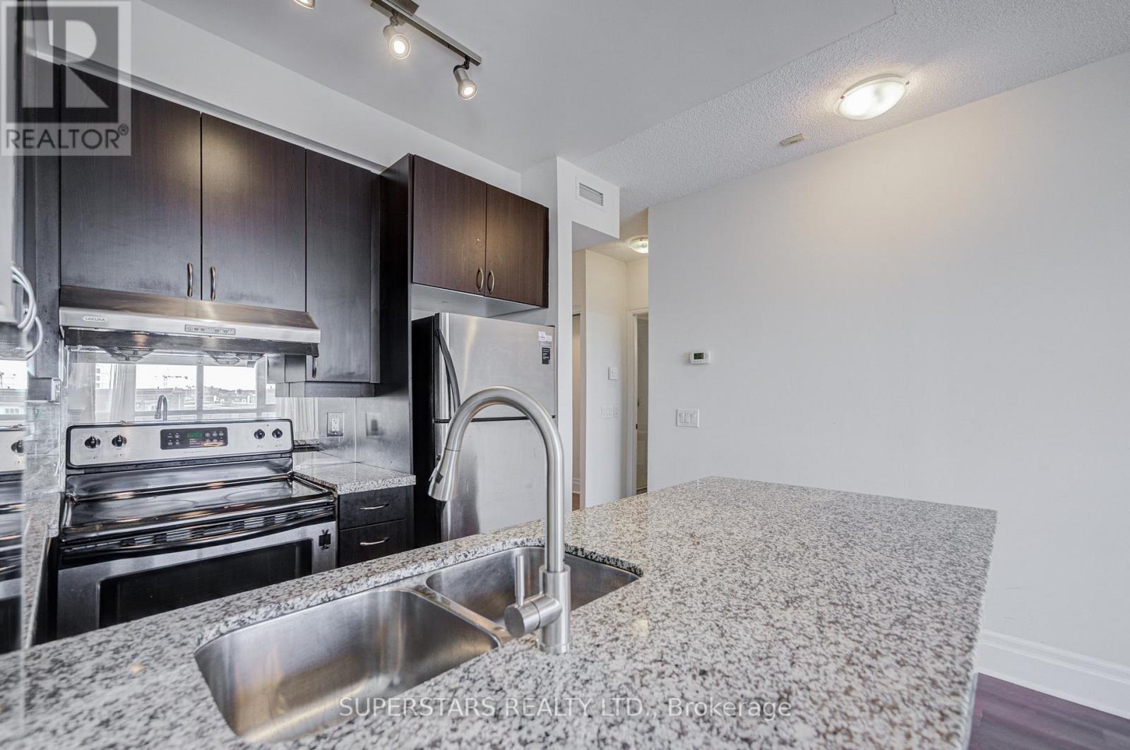 502c - 39 Upper Duke Crescent, Markham, Ontario  L6G 0B8 - Photo 9 - N13006808