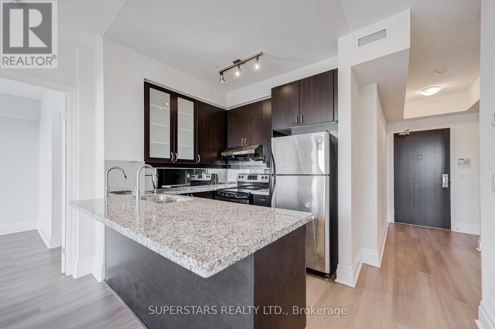 502c - 39 Upper Duke Crescent, Markham, Ontario  L6G 0B8 - Photo 7 - N13006808