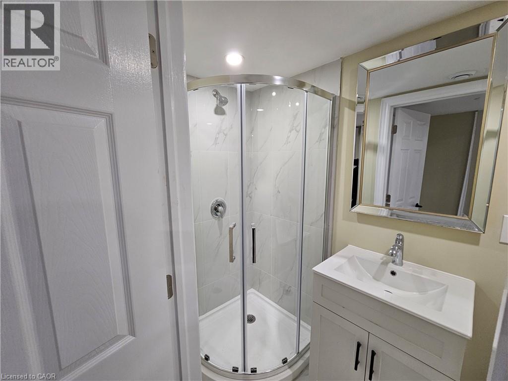 102 Calmcrest Drive Unit# 3, Kitchener, Ontario N2E 1V3 - Photo 5 - 40821477