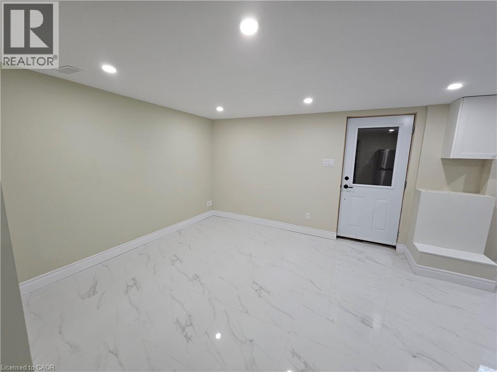 102 Calmcrest Drive Unit# 3, Kitchener, Ontario N2E 1V3 - Photo 8 - 40821477