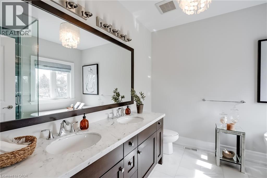 594 Maplehurst Avenue, Oakville, Ontario  L6L 4Z1 - Photo 29 - 40821414