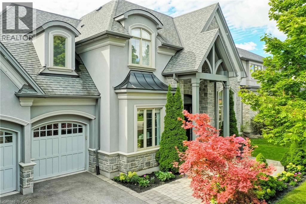 594 Maplehurst Avenue, Oakville, Ontario  L6L 4Z1 - Photo 3 - 40821414