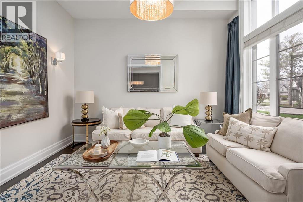 594 Maplehurst Avenue, Oakville, Ontario  L6L 4Z1 - Photo 8 - 40821414